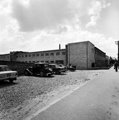ETKVL-i Tööstuskombinaadi "Vikero" puidutsehhi välisvaade.  duplicate photo