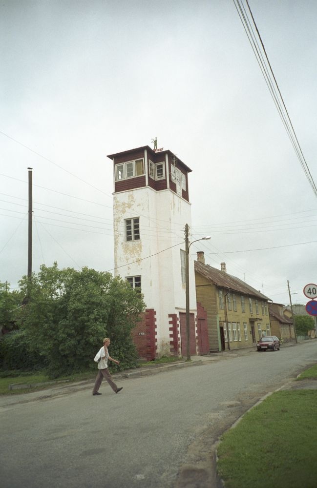 Suure-Jaani tuletõrjedepoo