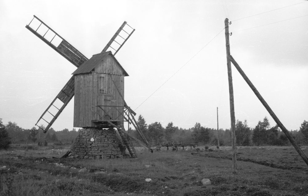 Kotlandi küla Annuse talu pukktuulik