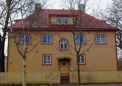 Apartment in Tallinn in Pelgulinn Rohu 9, an overview of the building. Architect Herbert Johanson rephoto