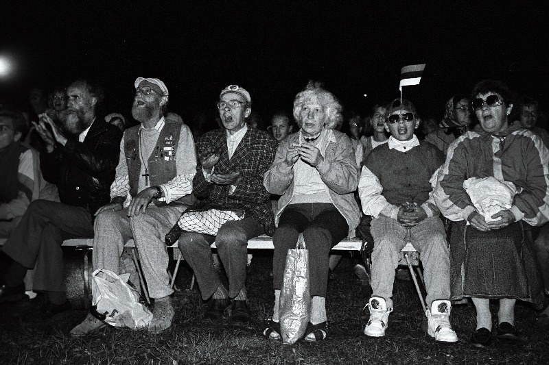 Rahvarinde üritus "Südamelaul" lauluväljakul.