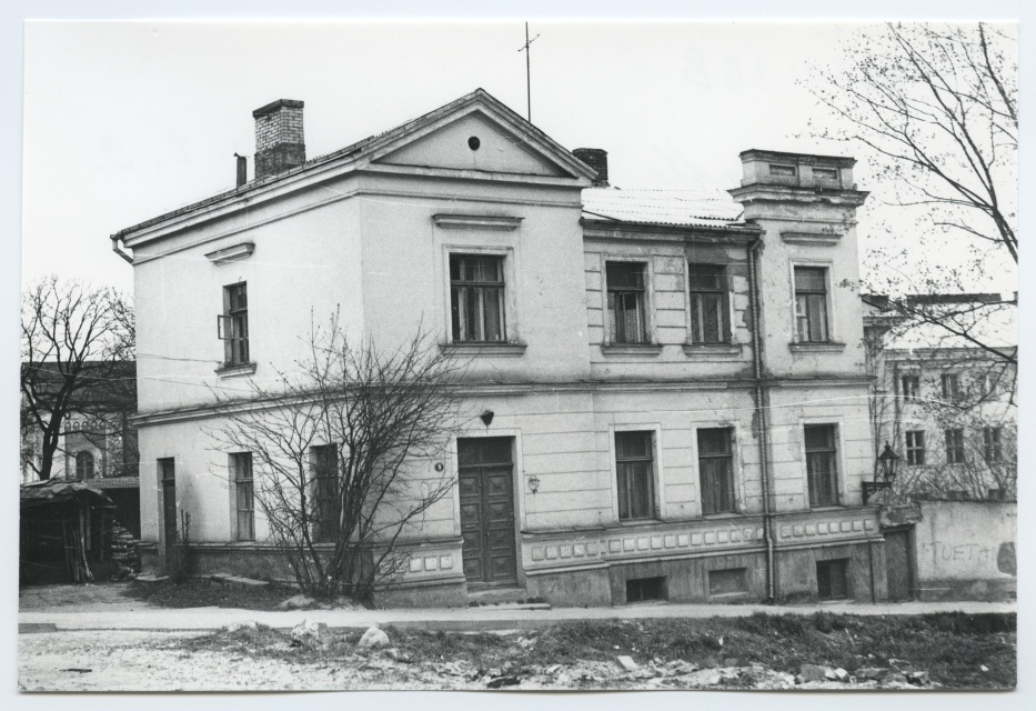 Tartu. The former building of the corporation "Indla" Lossi tn. 9