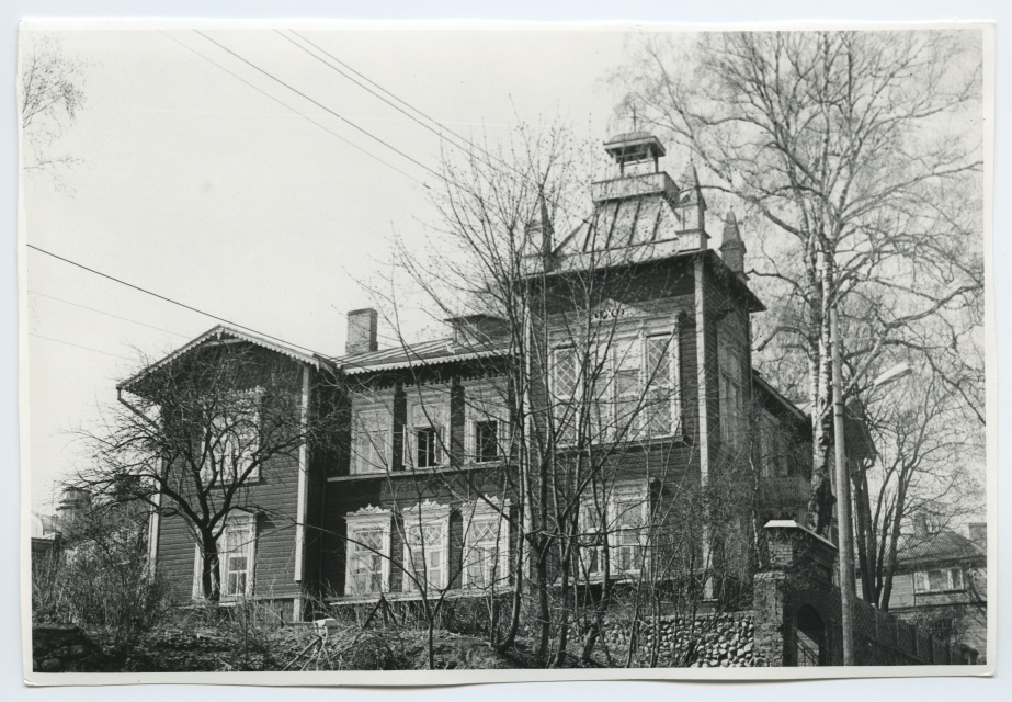 Tartu. Jakobi tn building of the corporation "Fraternitas Liviensis". 52