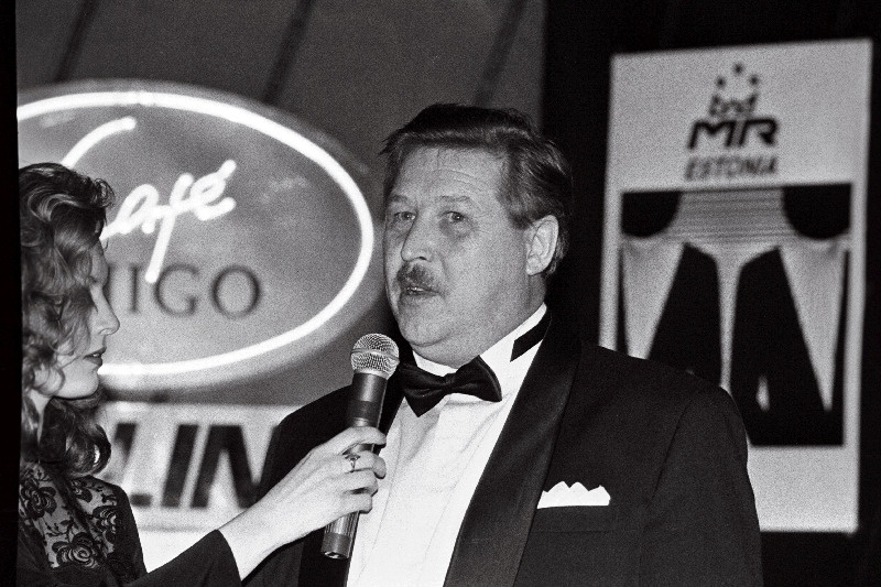 Mister Estonia Amigo valimiste peakorraldaja Jaan Kõrsmaa kohvikus Amigo.