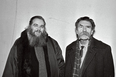Kirjanik Heino Kiik (paremal) ja kunstnik Raul Meel.  duplicate photo