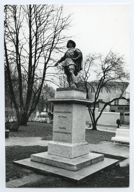 Tartu. Gustav II Adolf Reconstructed Memory Pillar Installation on the Queen Square