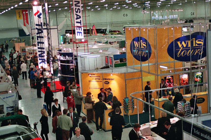 Turismimess Tourest`98 Eesti Näituste paviljonis.