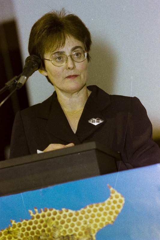 Riigikogu Mõõdukate fraktsiooni liige Liia Hänni fraktsiooni koosolekul.