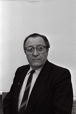 NSVL Ülemnõukogu saadikukandidaat Viktor Lapin.  duplicate photo