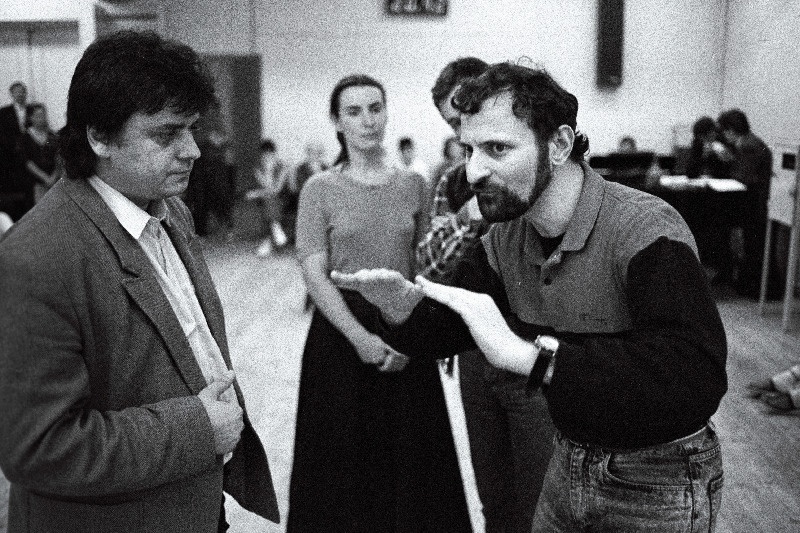J.Bocki muusikali "Viiuldaja katusel" proovi Estonia teatris juhendab Rootsi lavastaja Georg Malvius. J.-V. Sibul.