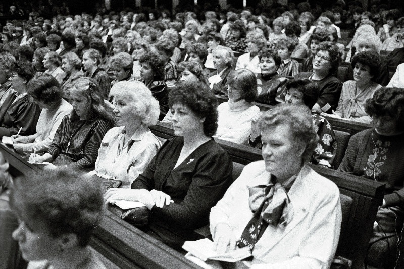 Eestimaa naiste kongressi delegaadid Raplast.