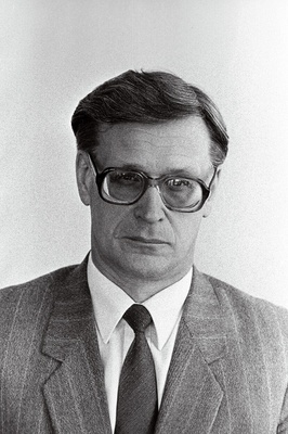 EKP KK liikmed, liikmekandidaadid ja rev. komisjoni liikmed. Enn Luik.  duplicate photo