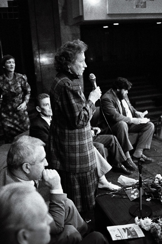 NSV Liidu rahvasaadikute kohtumine